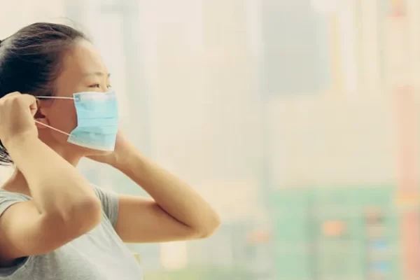 Doctors warn 2 groups at risk of PM 2.5 dust and how to take care of themselves